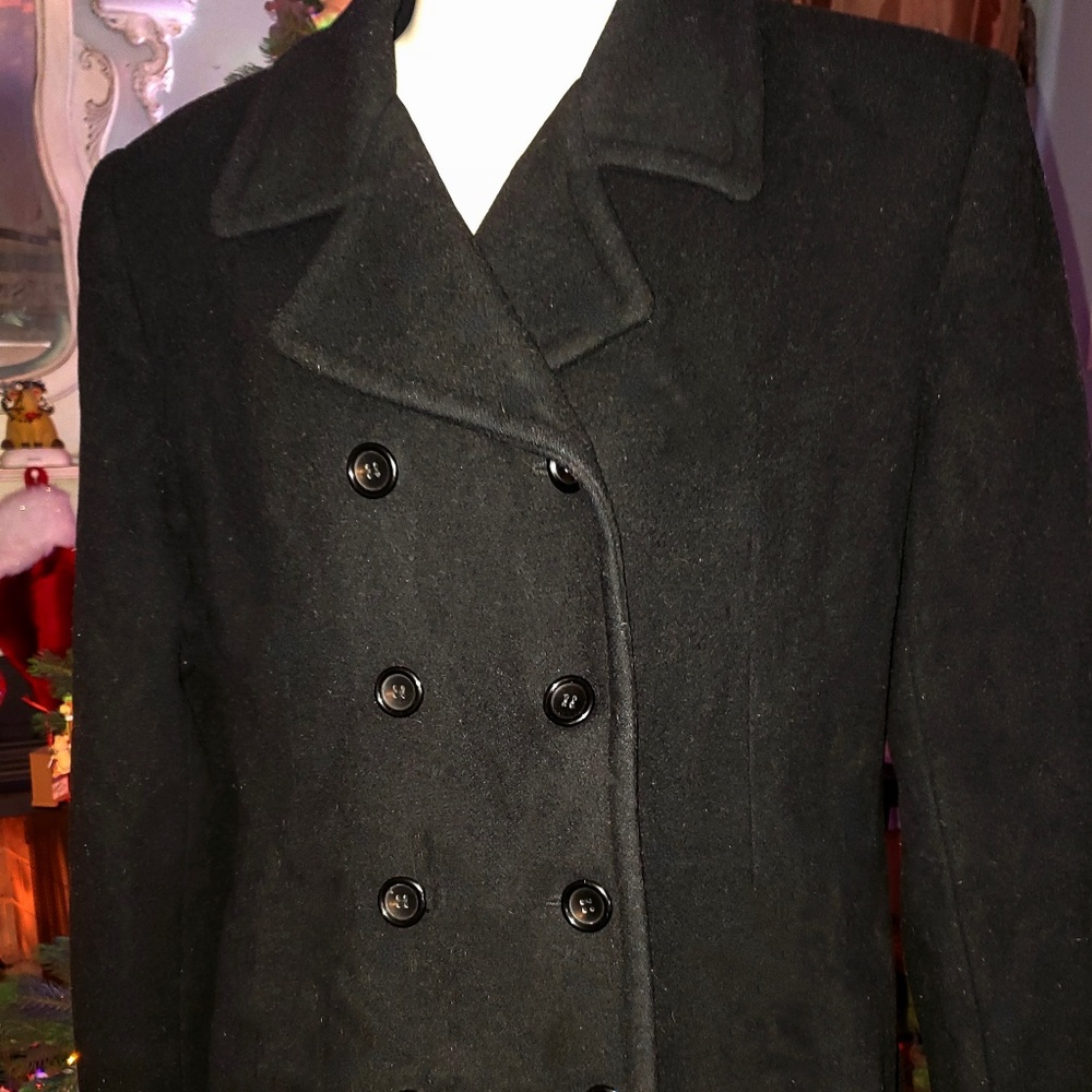 Vintage Halston Wool Peacoat!  Perfect condition!!